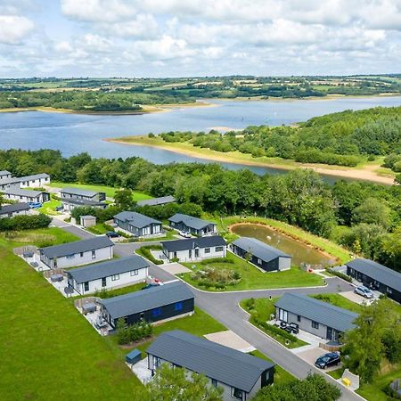 Primrose Lodge, 25 Roadford Lake Lodges Lifton Exterior photo